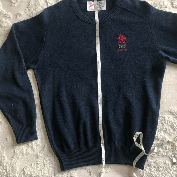 RARE! 🏅 1988 Calgary Olympic official sweater! - Picture 6 of 7